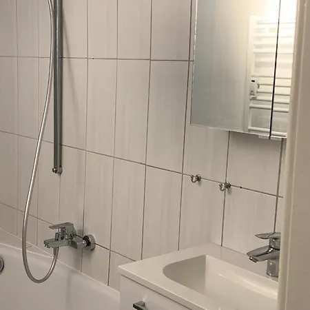 Gemuetlichkeit Im Fachwerkhaus, 3 Schlafzimmer, Balkon, Parkplatz Apartment Wolfhagen