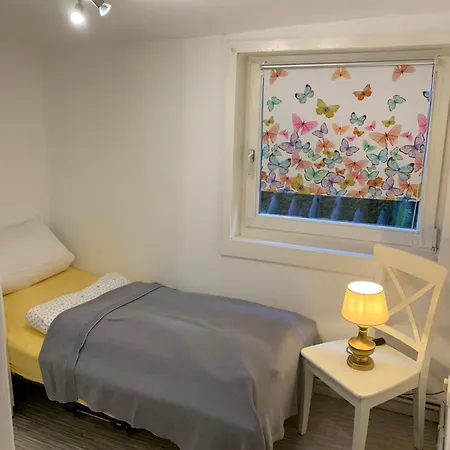 Lejlighed Gemuetlichkeit Im Fachwerkhaus, 3 Schlafzimmer, Balkon, Parkplatz - W2 Wolfhagen