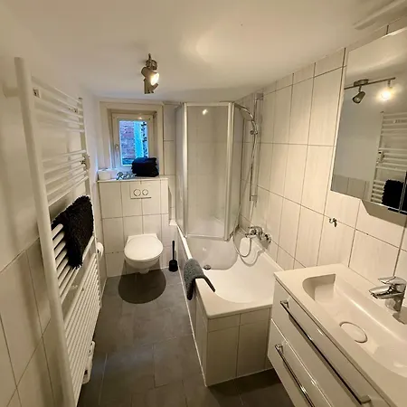 Lejlighed Gemuetlichkeit Im Fachwerkhaus, 3 Schlafzimmer, Balkon, Parkplatz - W2 Wolfhagen