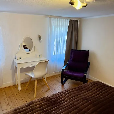 Gemuetlichkeit Im Fachwerkhaus, 3 Schlafzimmer, Balkon, Parkplatz * Wolfhagen