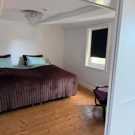 Appartement Gemuetlichkeit Im Fachwerkhaus, 3 Schlafzimmer, Balkon, Parkplatz - W2