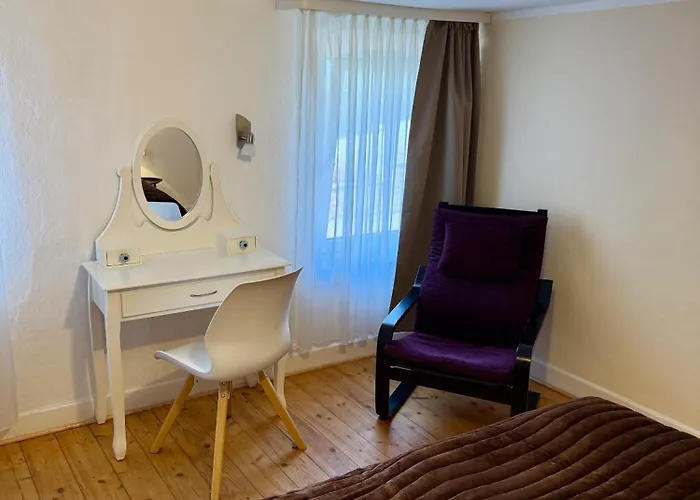 Gemuetlichkeit Im Fachwerkhaus, 3 Schlafzimmer, Balkon, Parkplatz * Wolfhagen