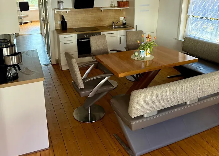 Gemuetlichkeit Im Fachwerkhaus, 3 Schlafzimmer, Balkon, Parkplatz